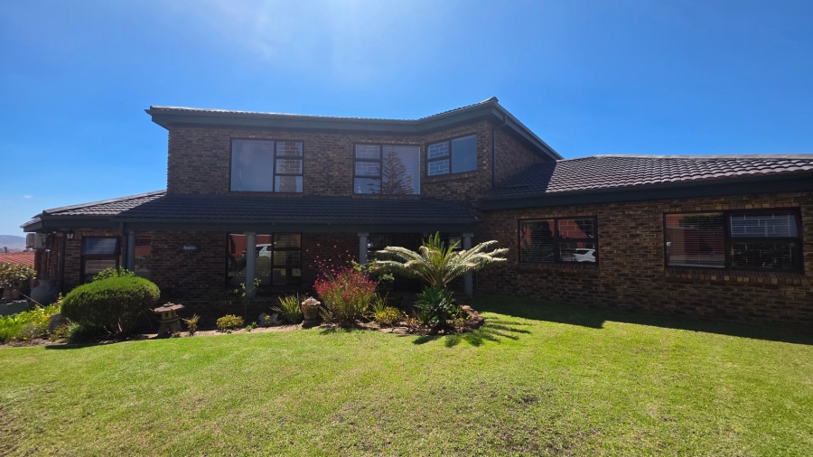 7 Bedroom Property for Sale in Vredenburg Western Cape